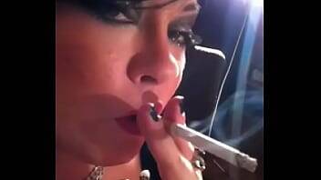 BBW Mistress Tina Snua's Personal Message For Her Daddy - Smoking Fetish - xvideos.com - Britain